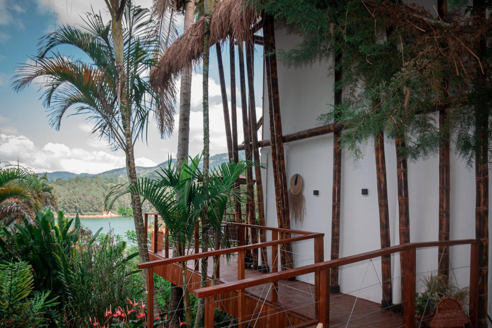 Ibuku Hotel Guatape - Chalets Exteriör bild
