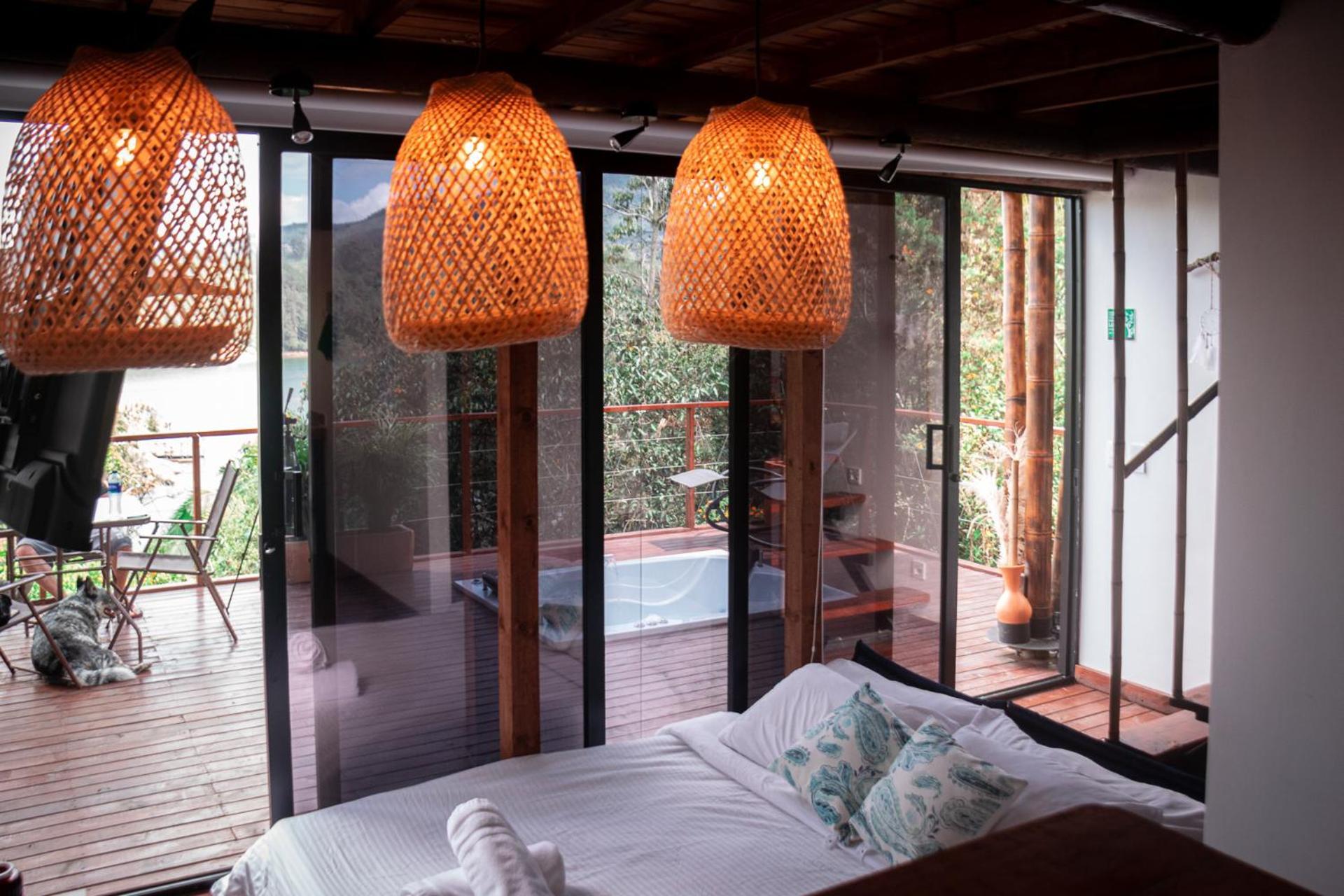 Ibuku Hotel Guatape - Chalets Exteriör bild