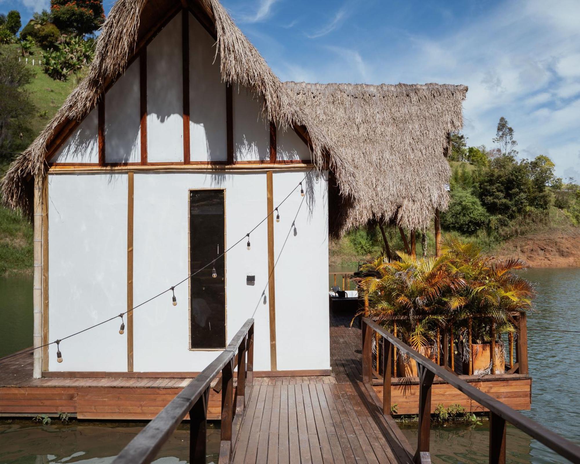 Ibuku Hotel Guatape - Chalets Rum bild